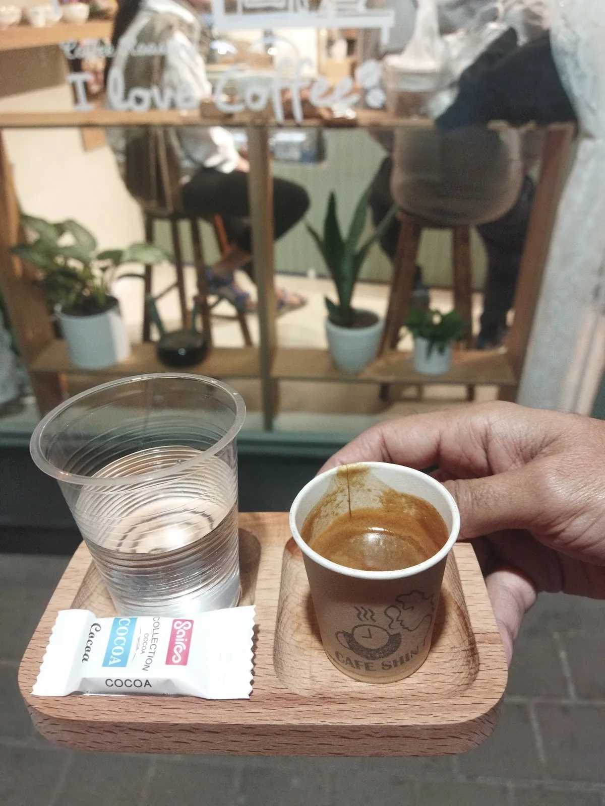تصویر کافه شین قزوین