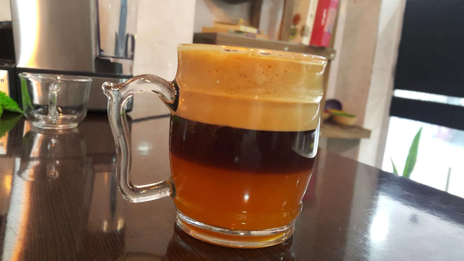 کافه یه دونه، تصویر ۳