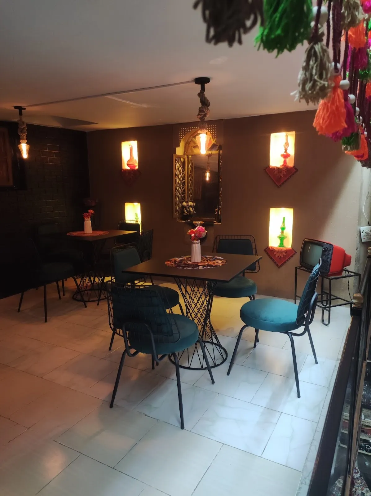کافه ویش، تصویر ۴