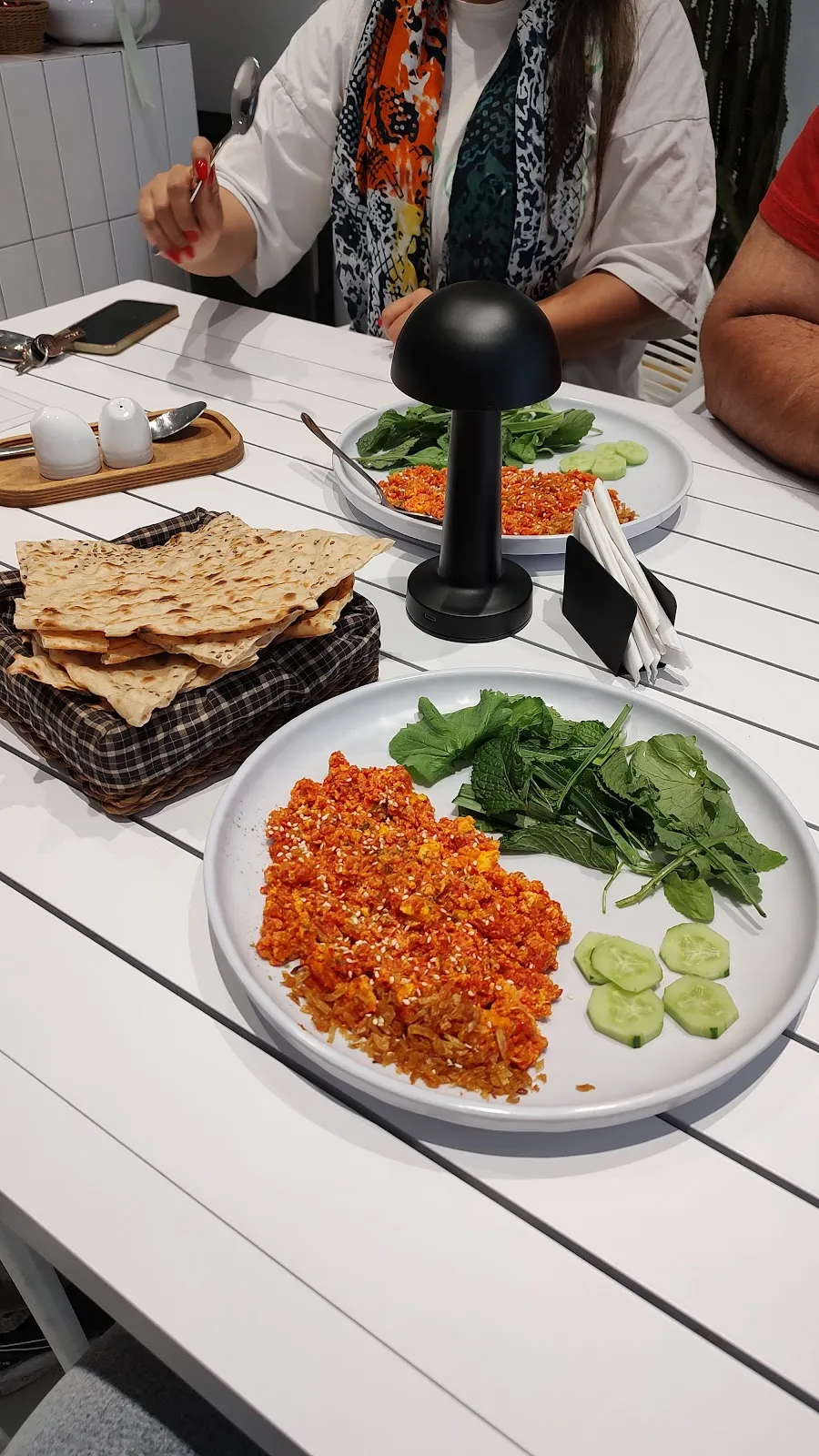 تصویر کافه ساهی قزوین