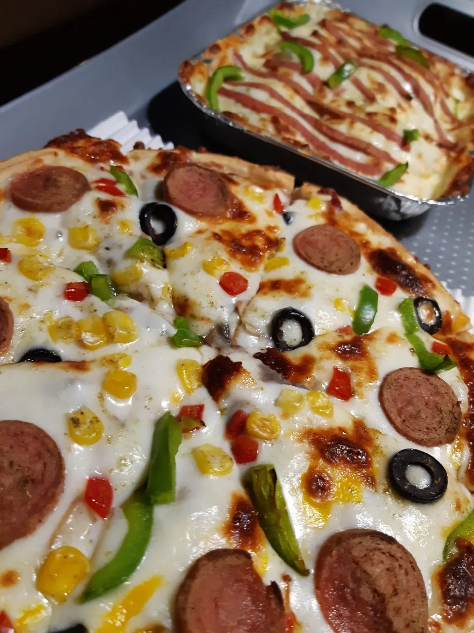 کافه ژوان، تصویر ۵