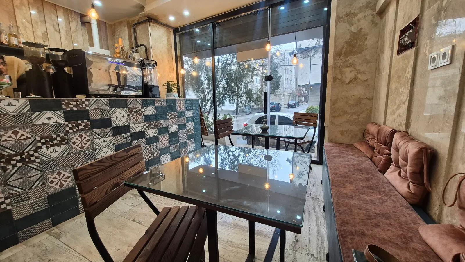تصویر کافه لوم قزوین