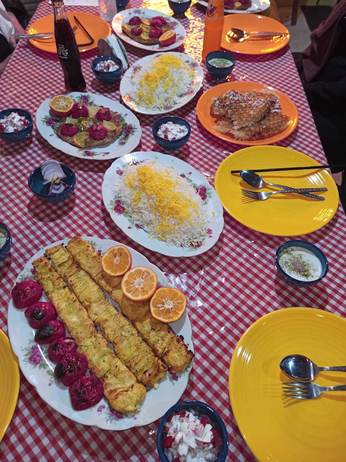 کافه کیمیاگر، تصویر ۲