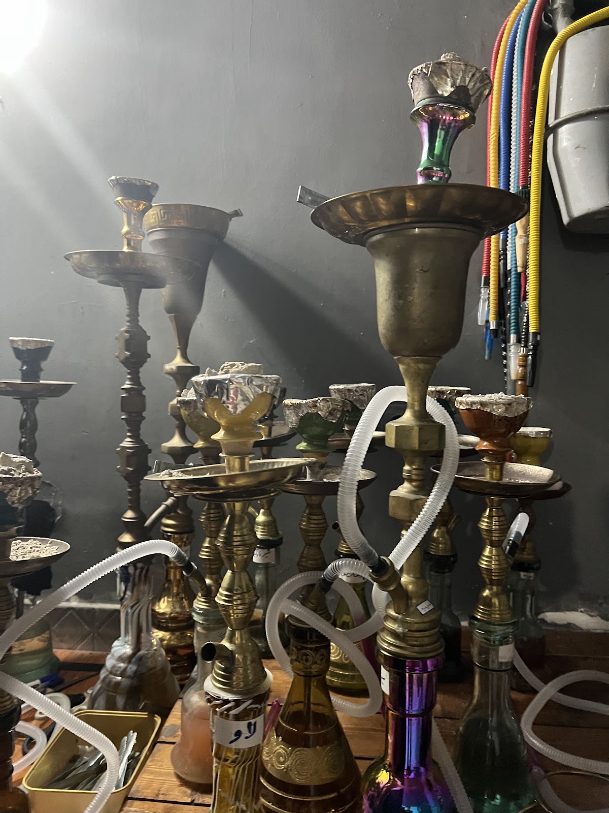 کافه رستوران بام لند، تصویر ۳