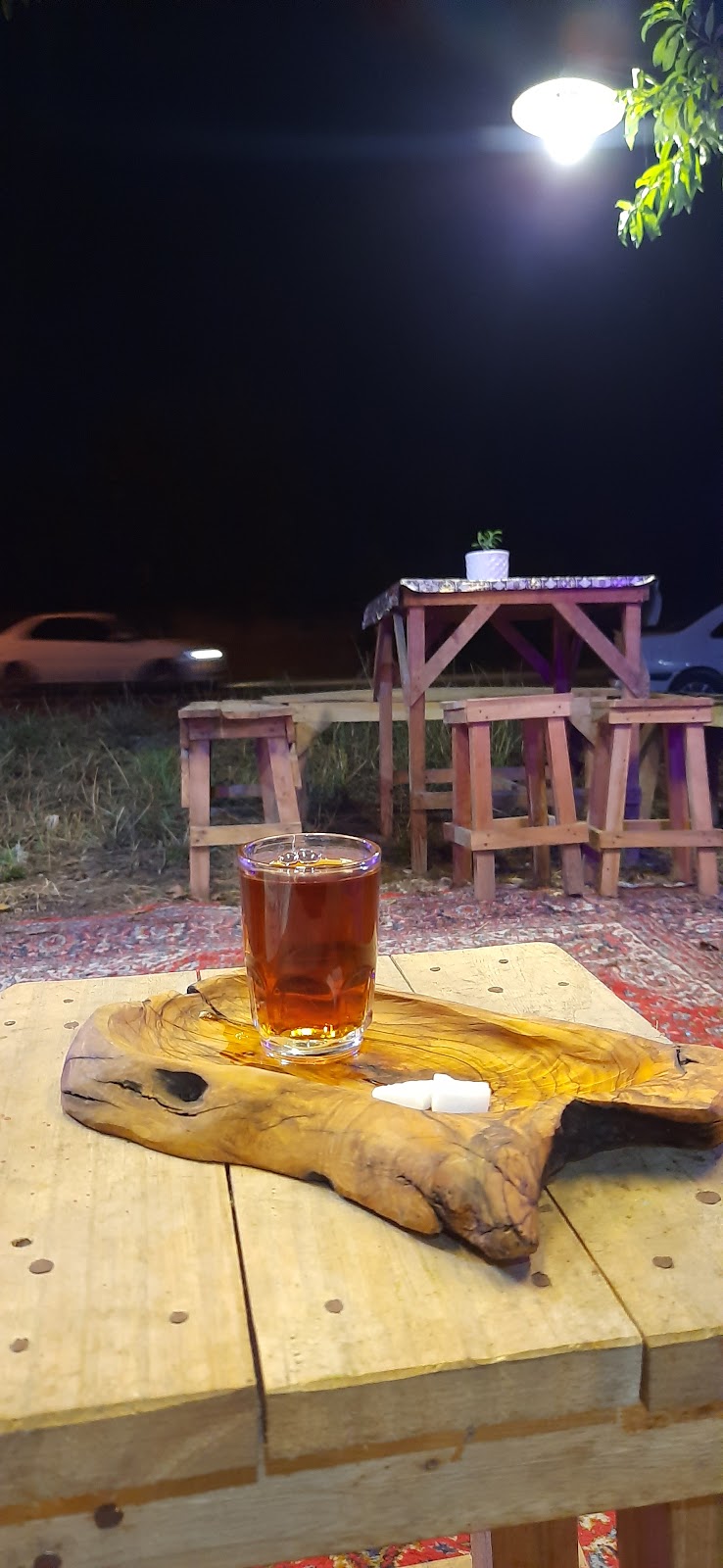 کافه خاندایی، تصویر ۲