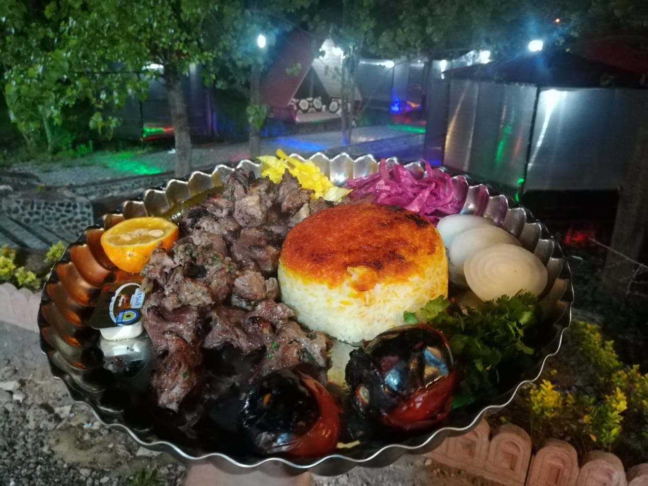 کافه رستوران روشا، تصویر ۴