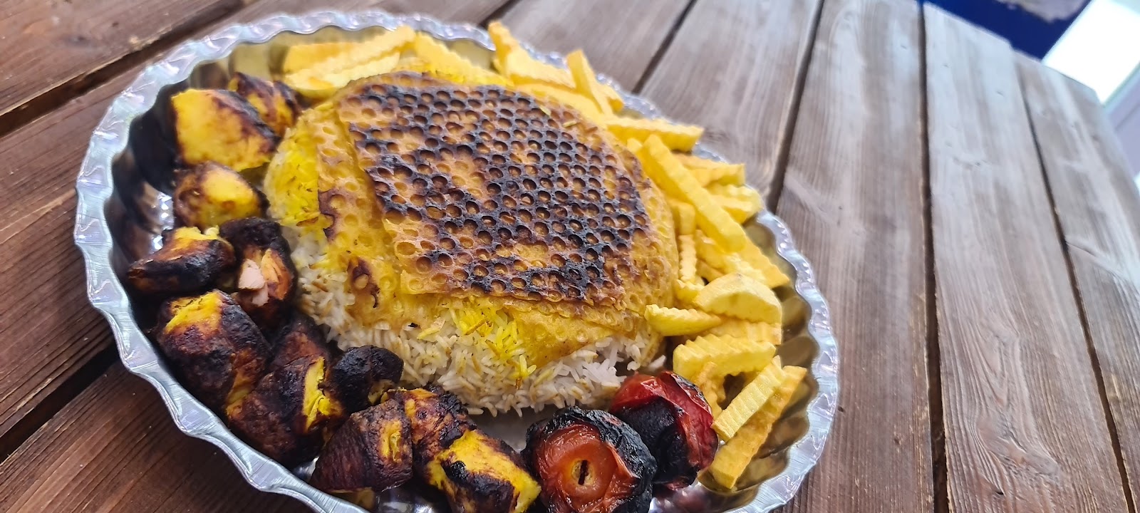 سرای سنتی ساشاخان، تصویر ۶