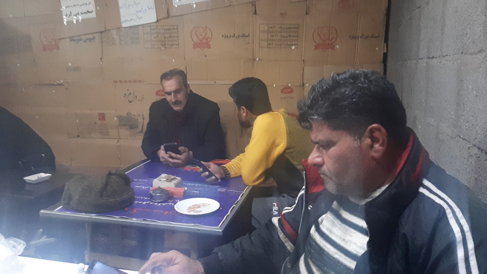 چایی خانه دایی احمد، تصویر ۵