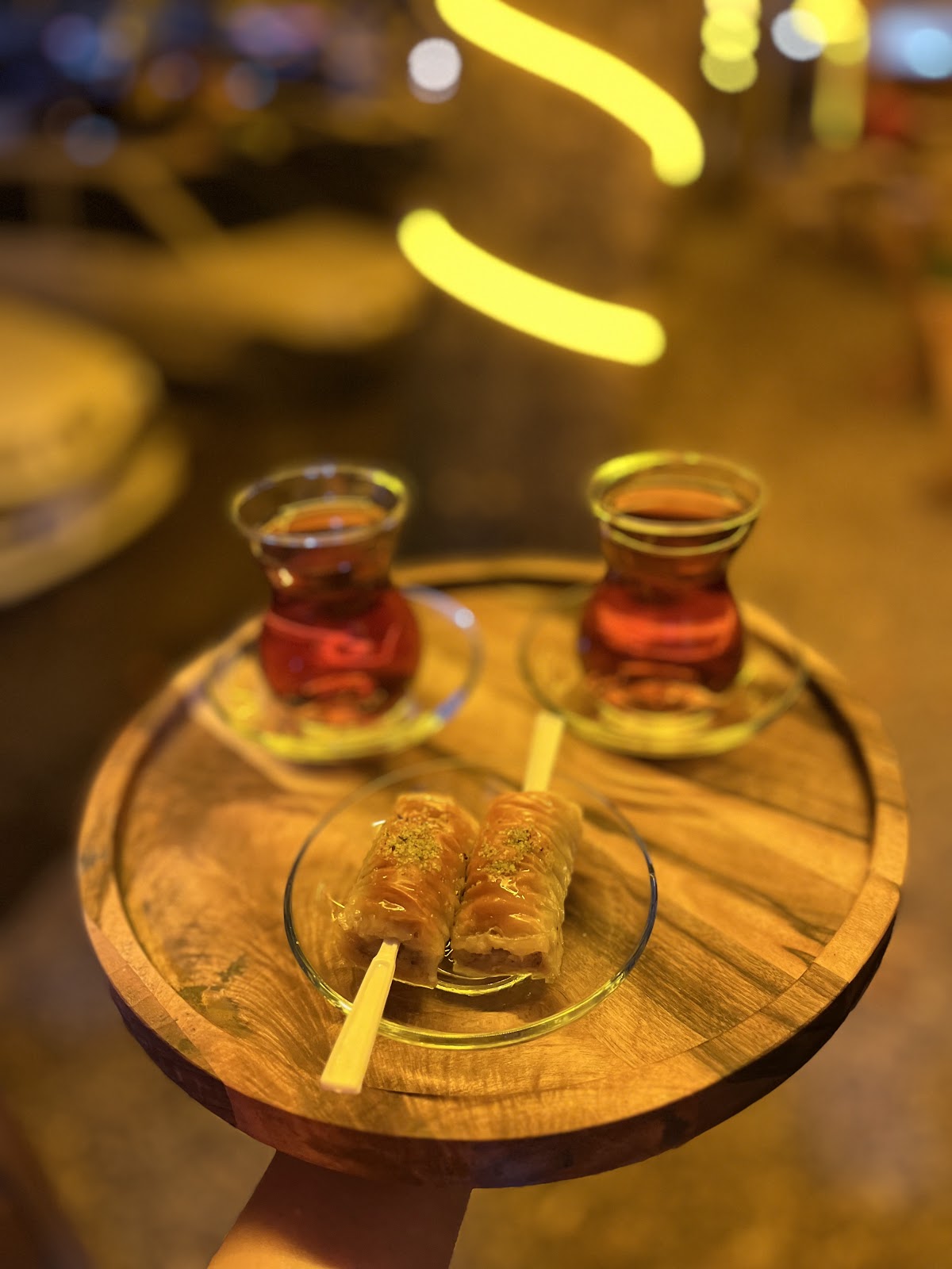 کافه تی لانژ، تصویر ۲