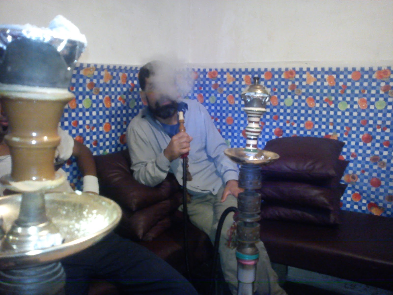کافه یاسانجلس، تصویر ۵