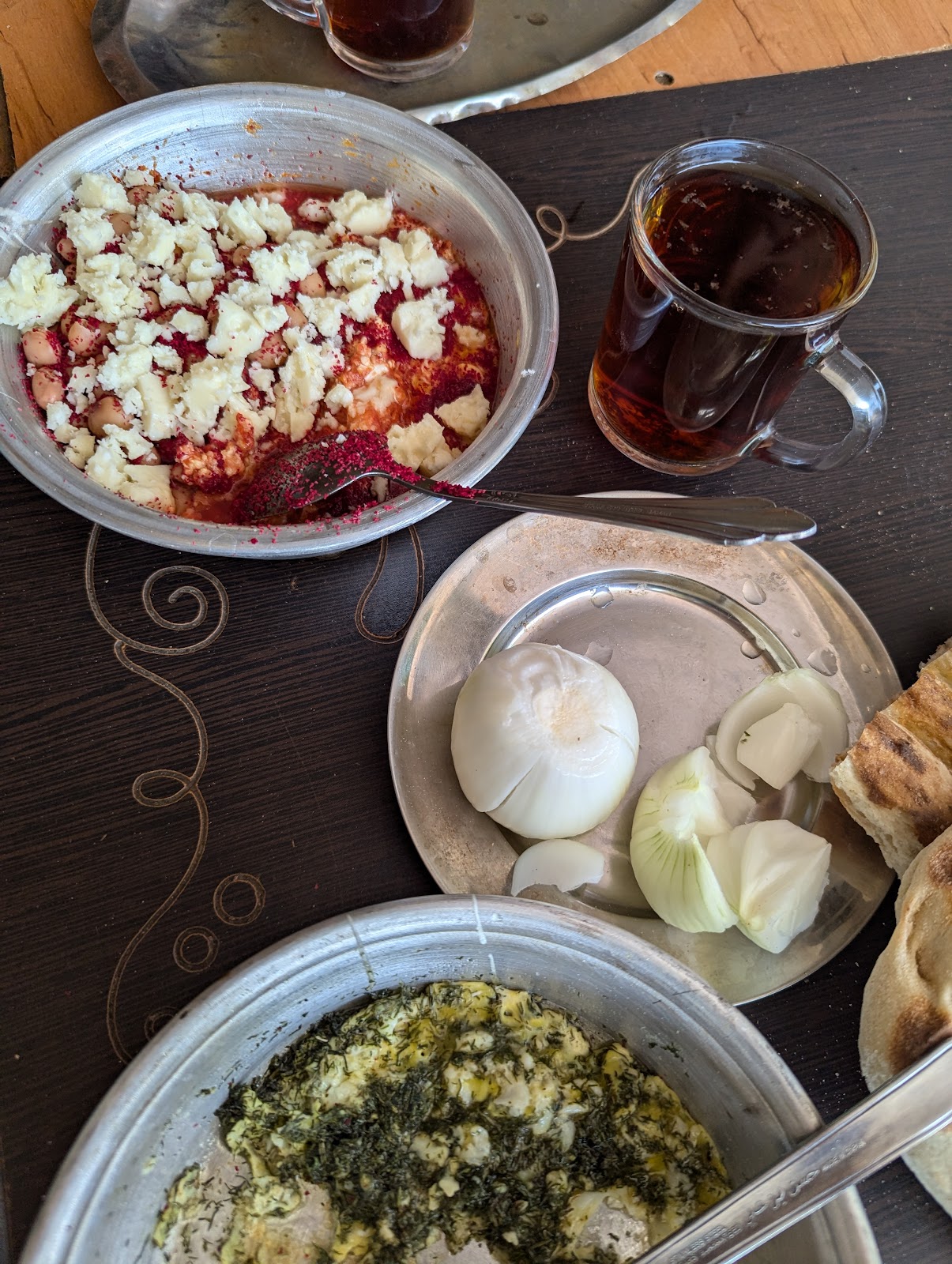 چایخانه دایی بهرام، تصویر ۳