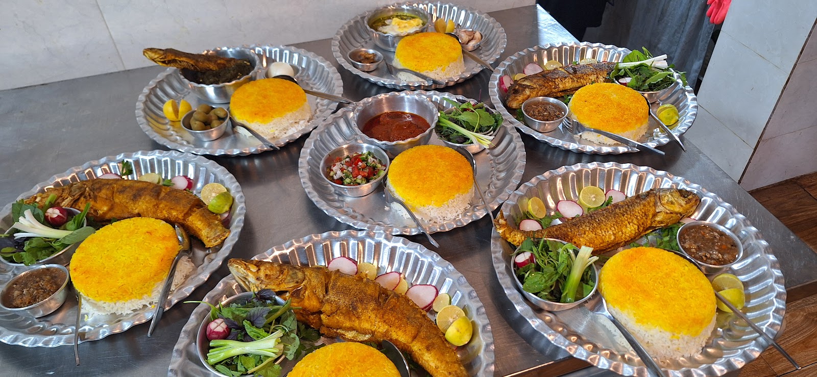 کافه رستوران سنتی ننه ایران، تصویر ۲
