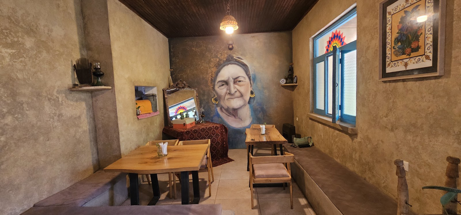 کافه رستوران سنتی ننه ایران، تصویر ۴