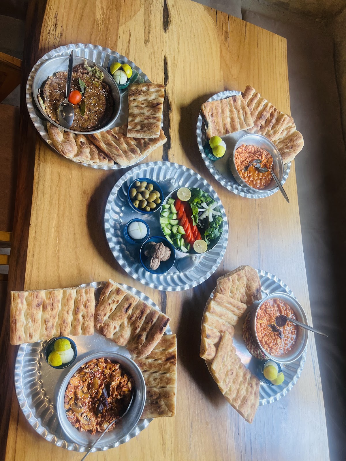 کافه رستوران سنتی ننه ایران، تصویر ۷
