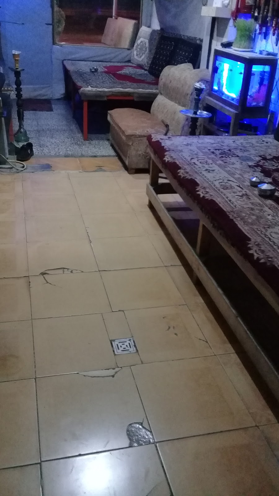 کافه دوستان، تصویر ۴