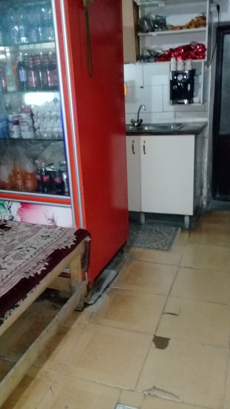 کافه دوستان، تصویر ۵