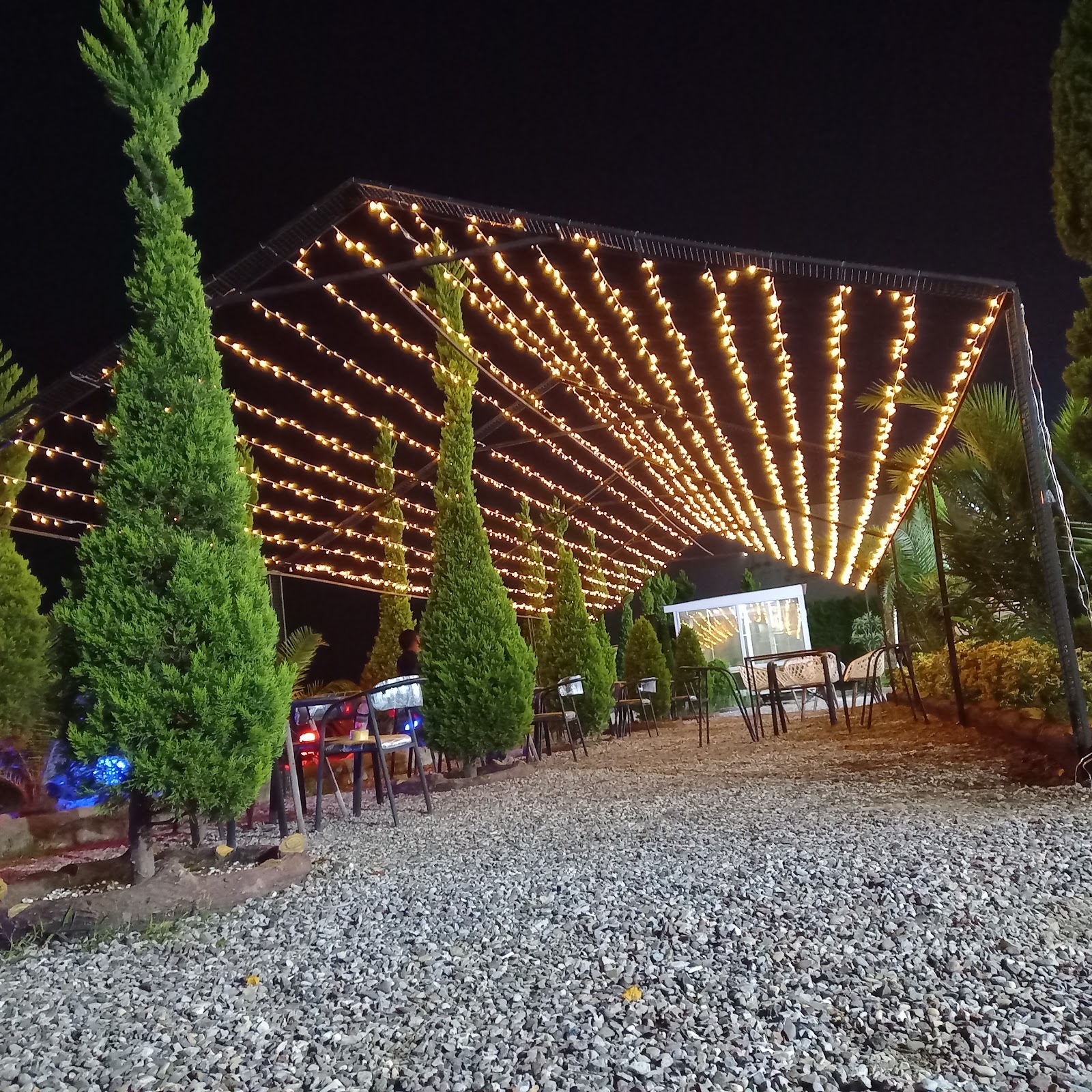 کافه رستوران ساحلی نارنجستان، تصویر ۵
