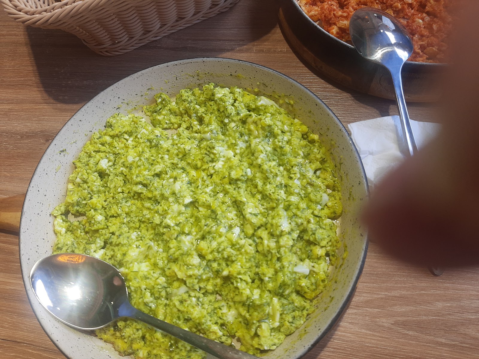 کافه صبحانه رستگار، تصویر ۴