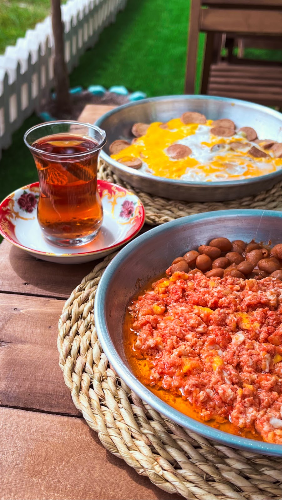 کافه امی گیلان، تصویر ۷