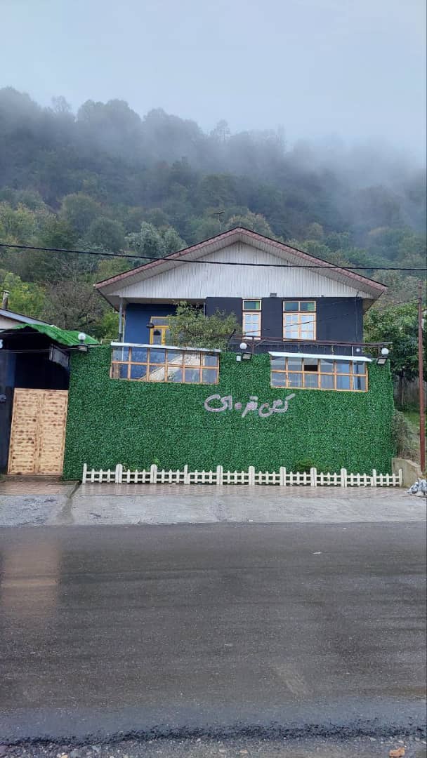 کافی شاپ کشتی نقره ایی، تصویر ۵