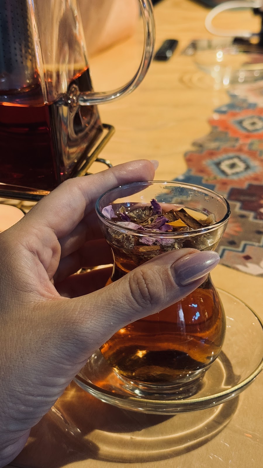 کافی شاپ کشتی نقره ایی، تصویر ۶
