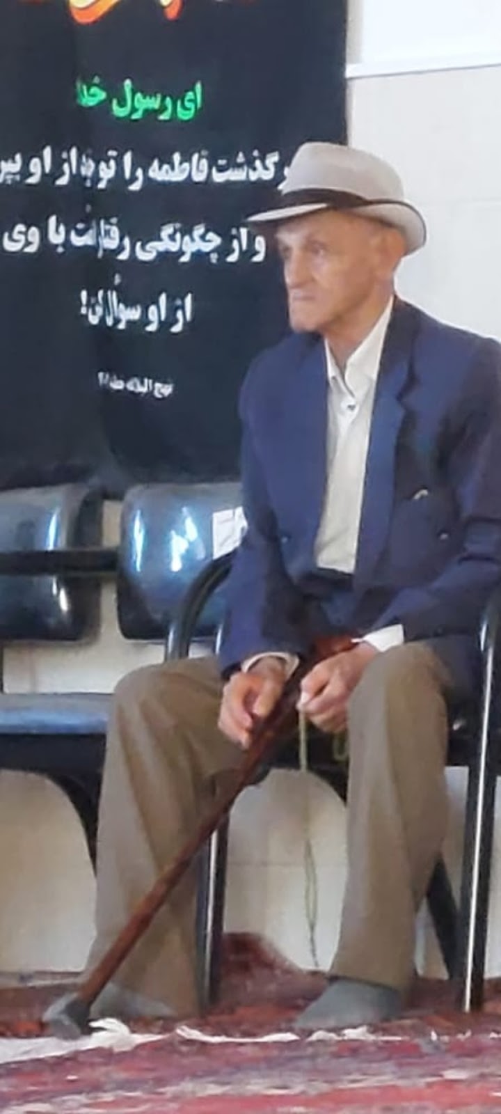 کافه حسن چی، تصویر ۲