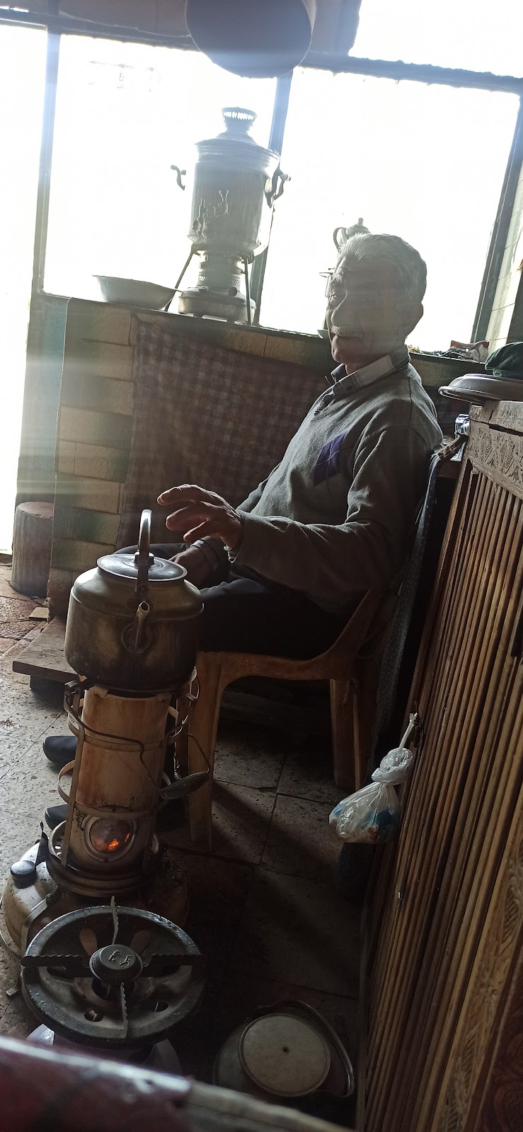چای خانه عمو رضا، تصویر ۲