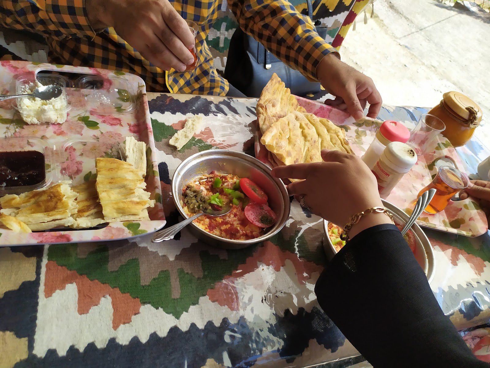 کافه سنتی کوهسار، تصویر ۵