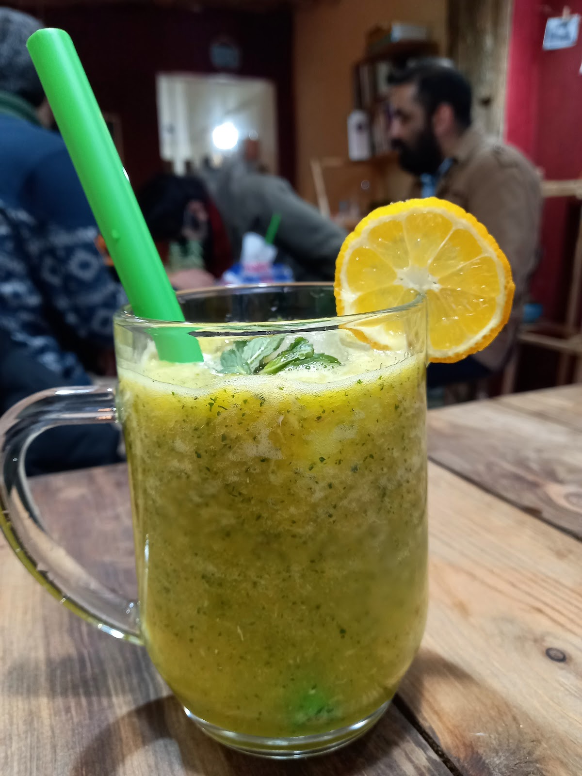 کافه هنر سیاهکل، تصویر ۴