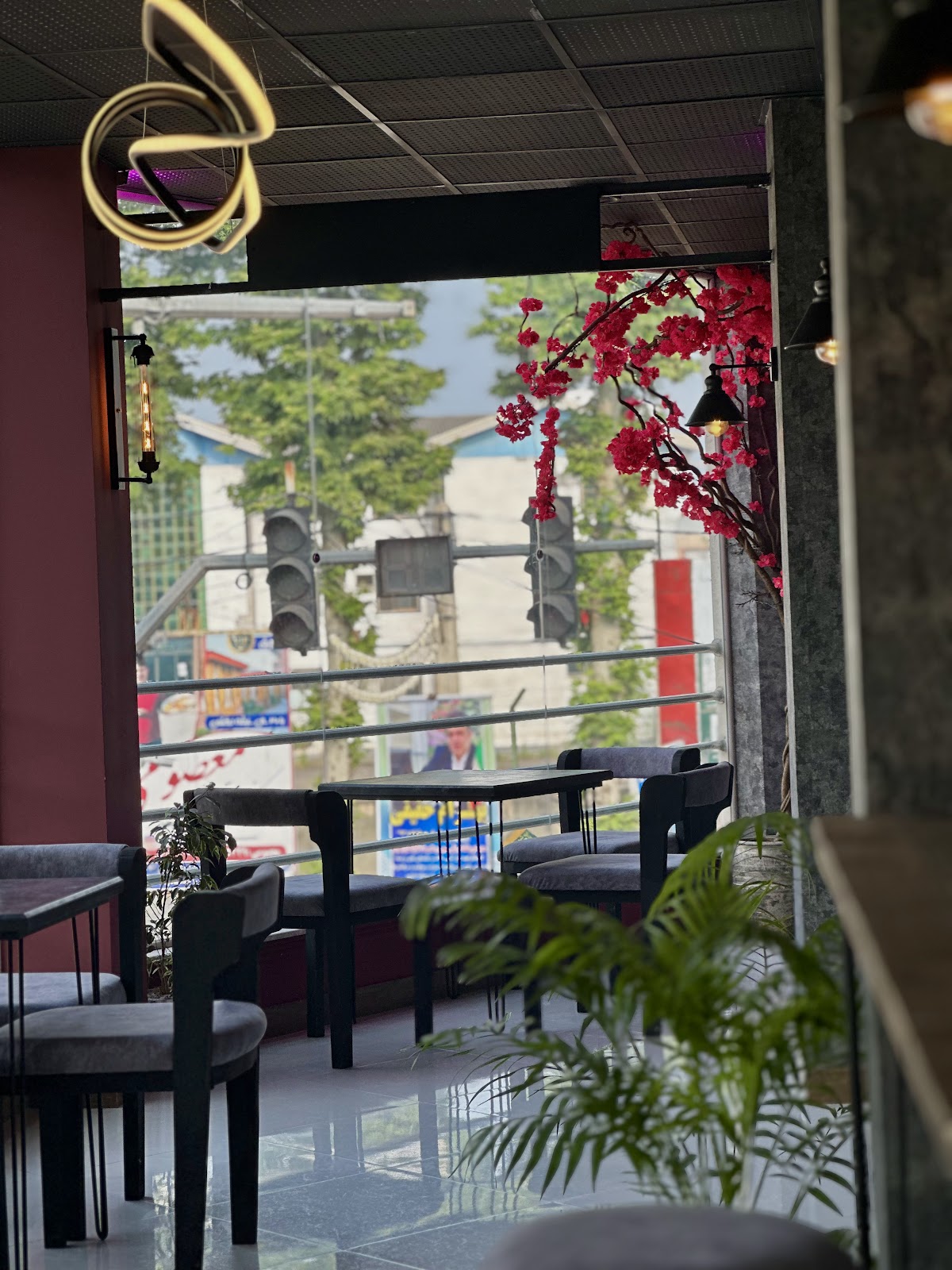 لیان کافی، تصویر ۴