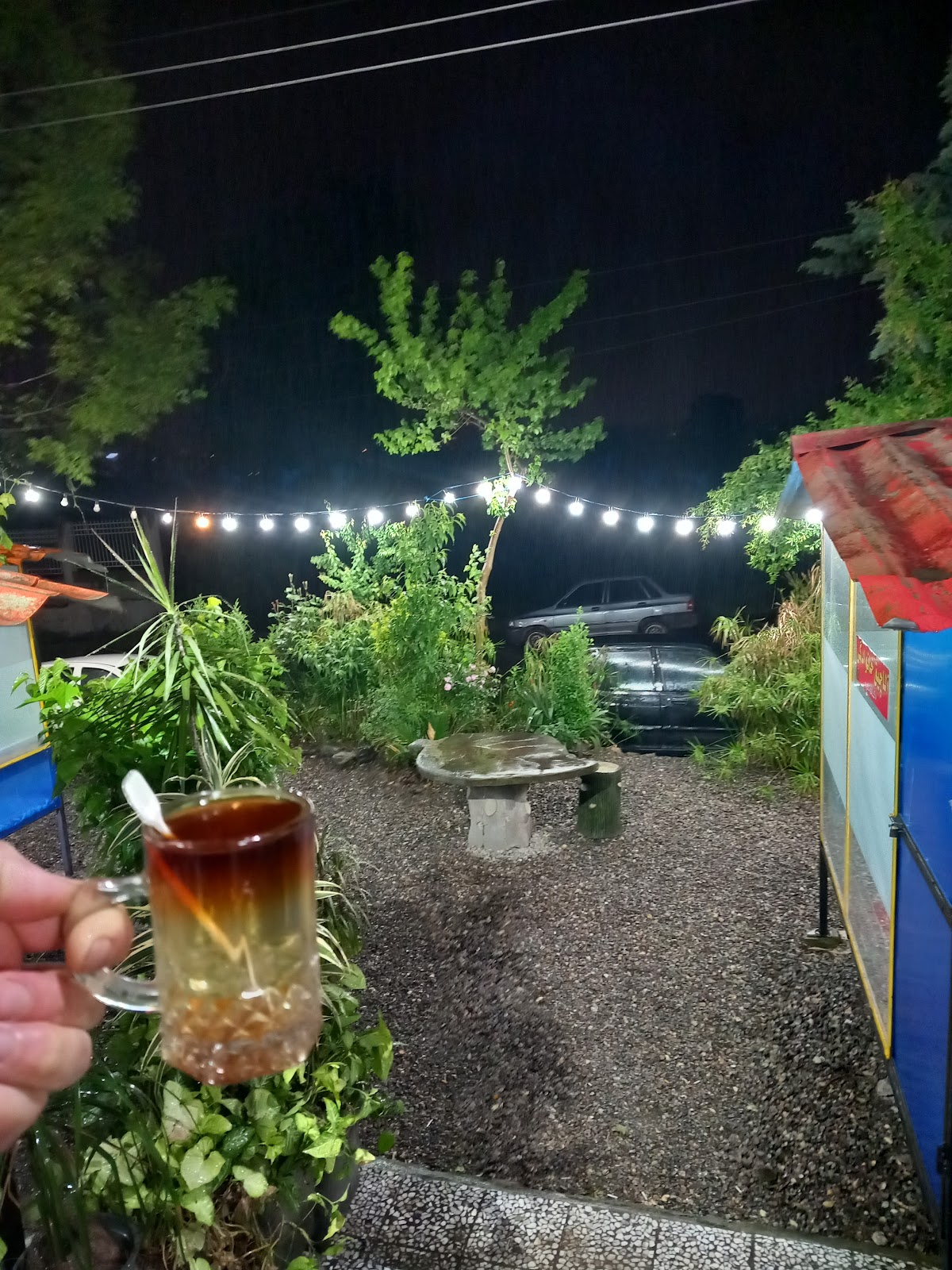 کافه دنج، تصویر ۵