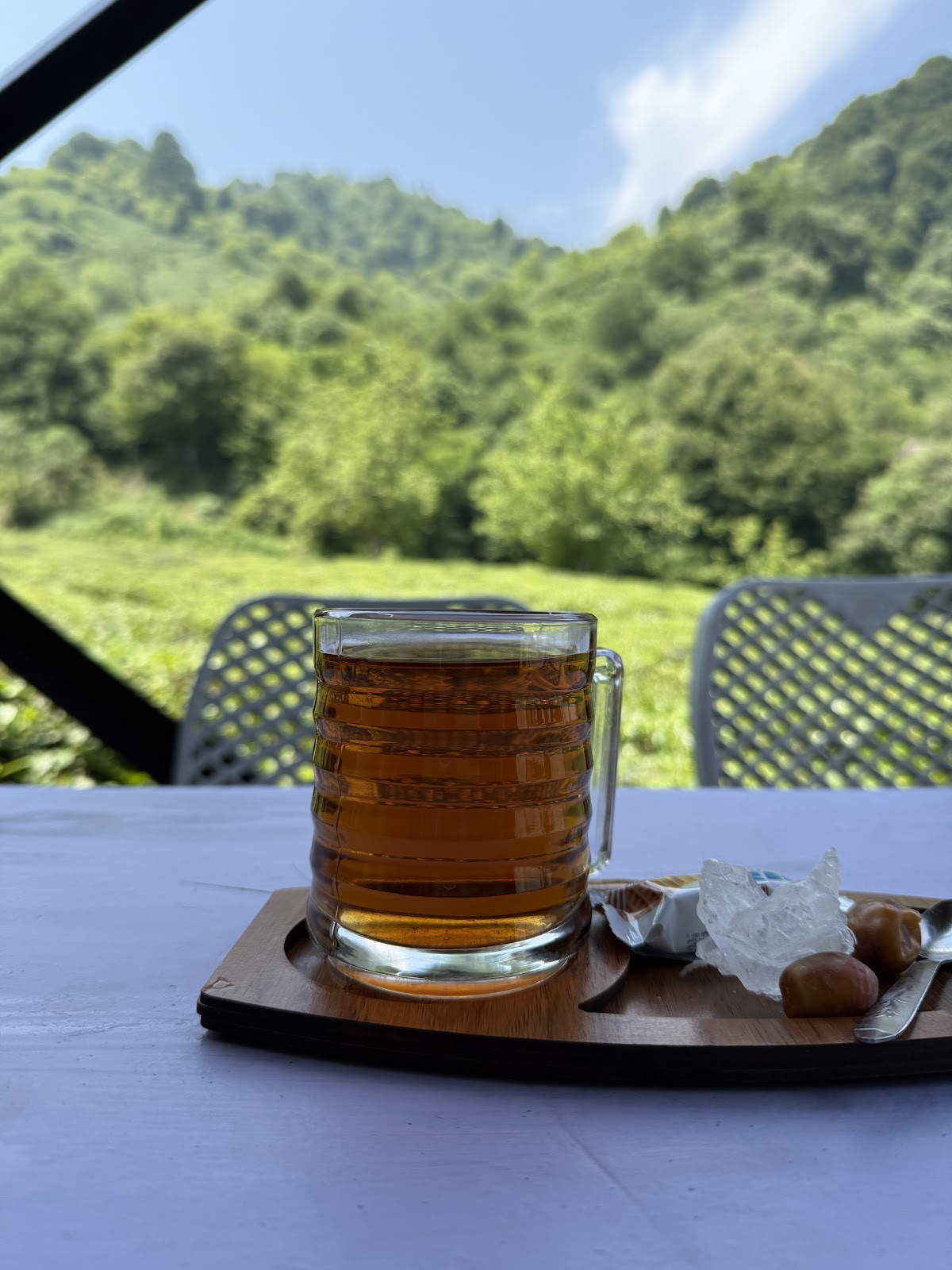 کافه آتش، تصویر ۶