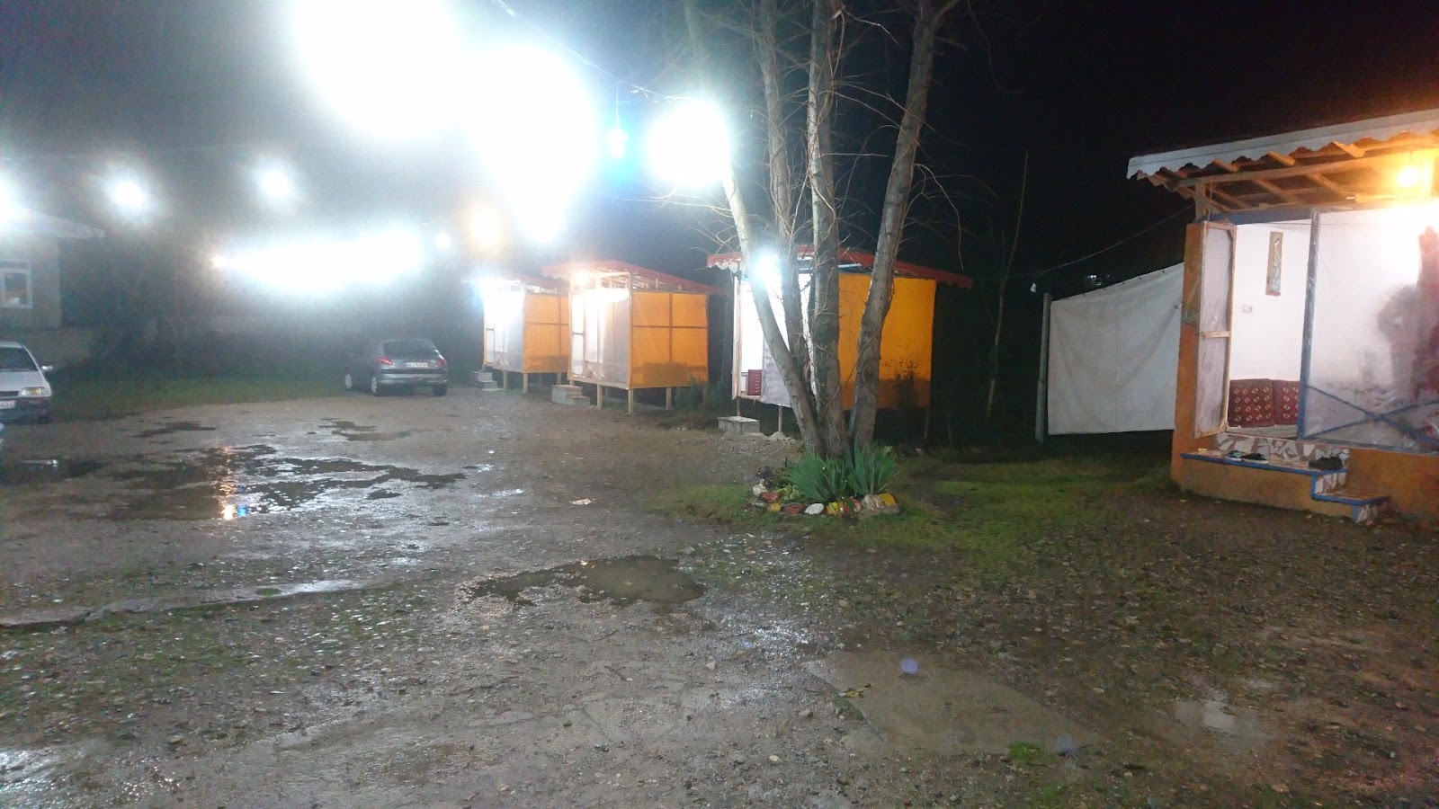 کافه باغ نیک، تصویر ۴