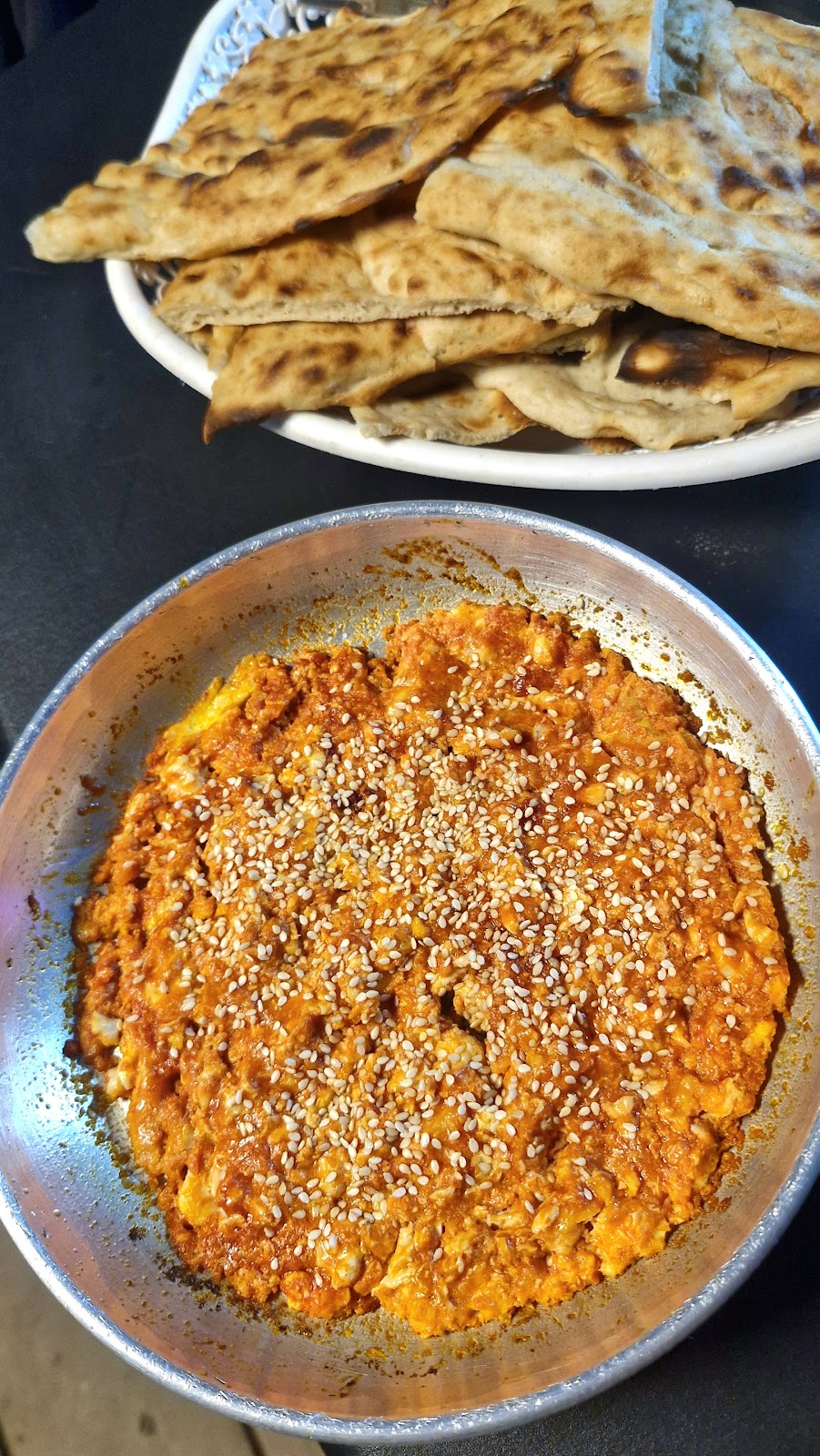 کافه آرمان، تصویر ۴