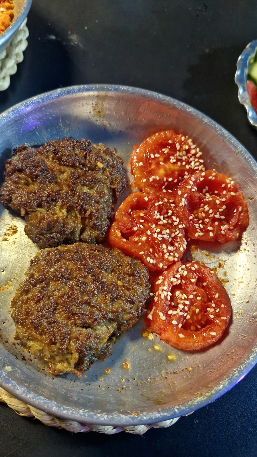 کافه آرمان، تصویر ۷