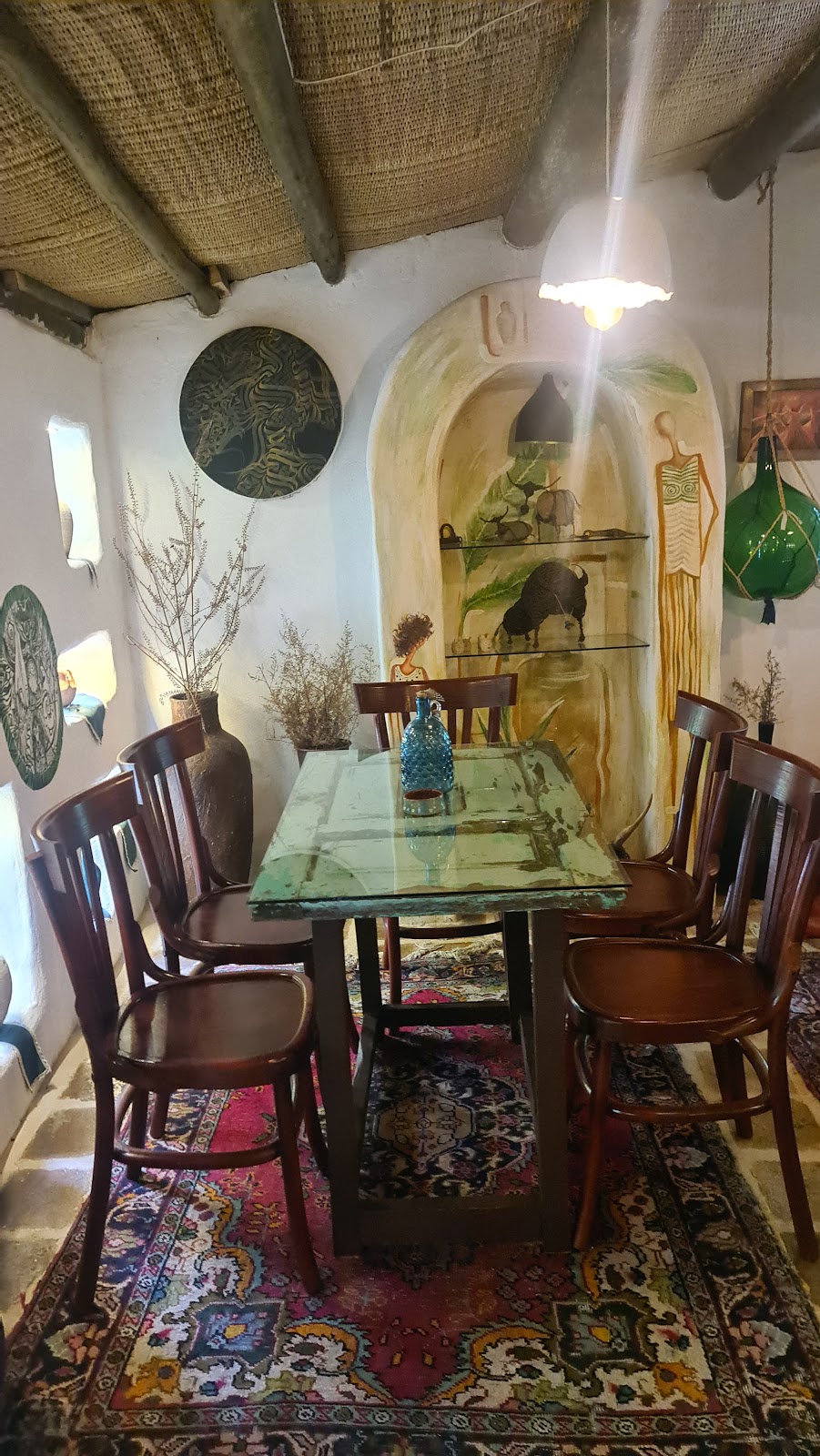 كافه برگ، تصویر ۵