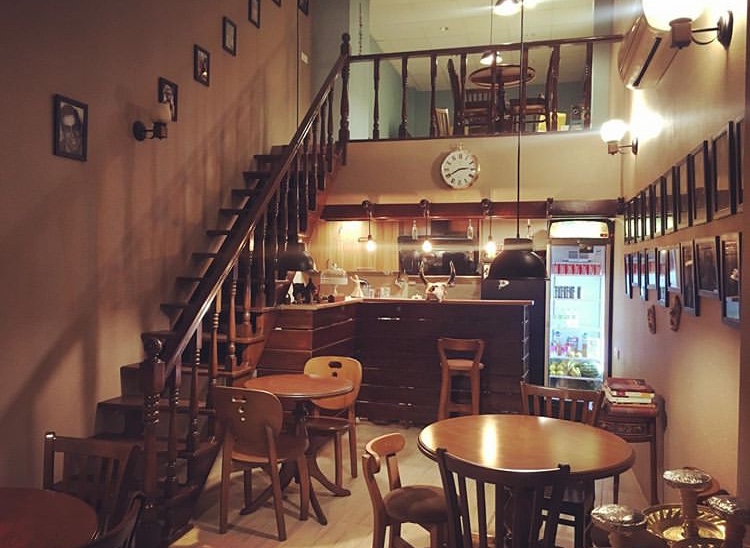 House coffee خانه قهوه، تصویر ۲
