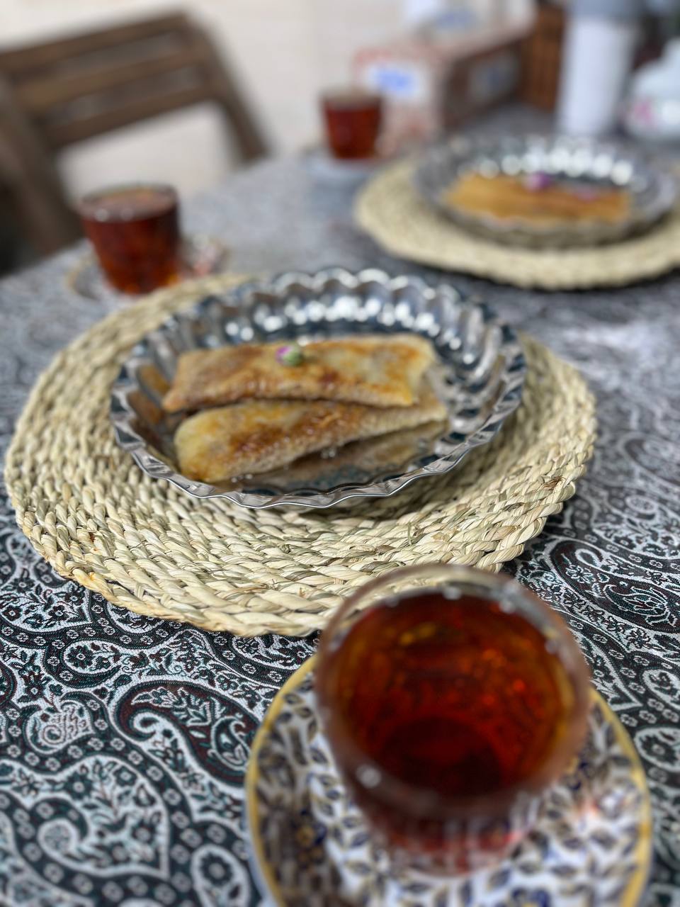 کافه میرزا، تصویر ۵