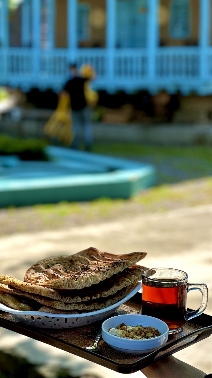 کافه جینکو، تصویر ۳