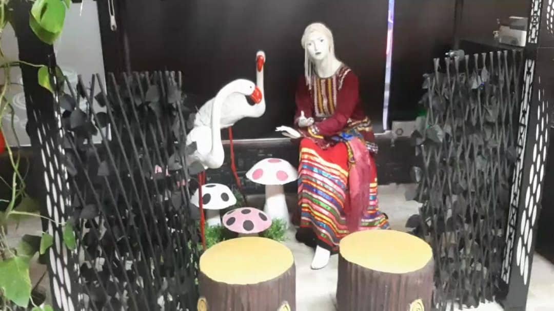 كافه رستوران ايران زمين، تصویر ۷