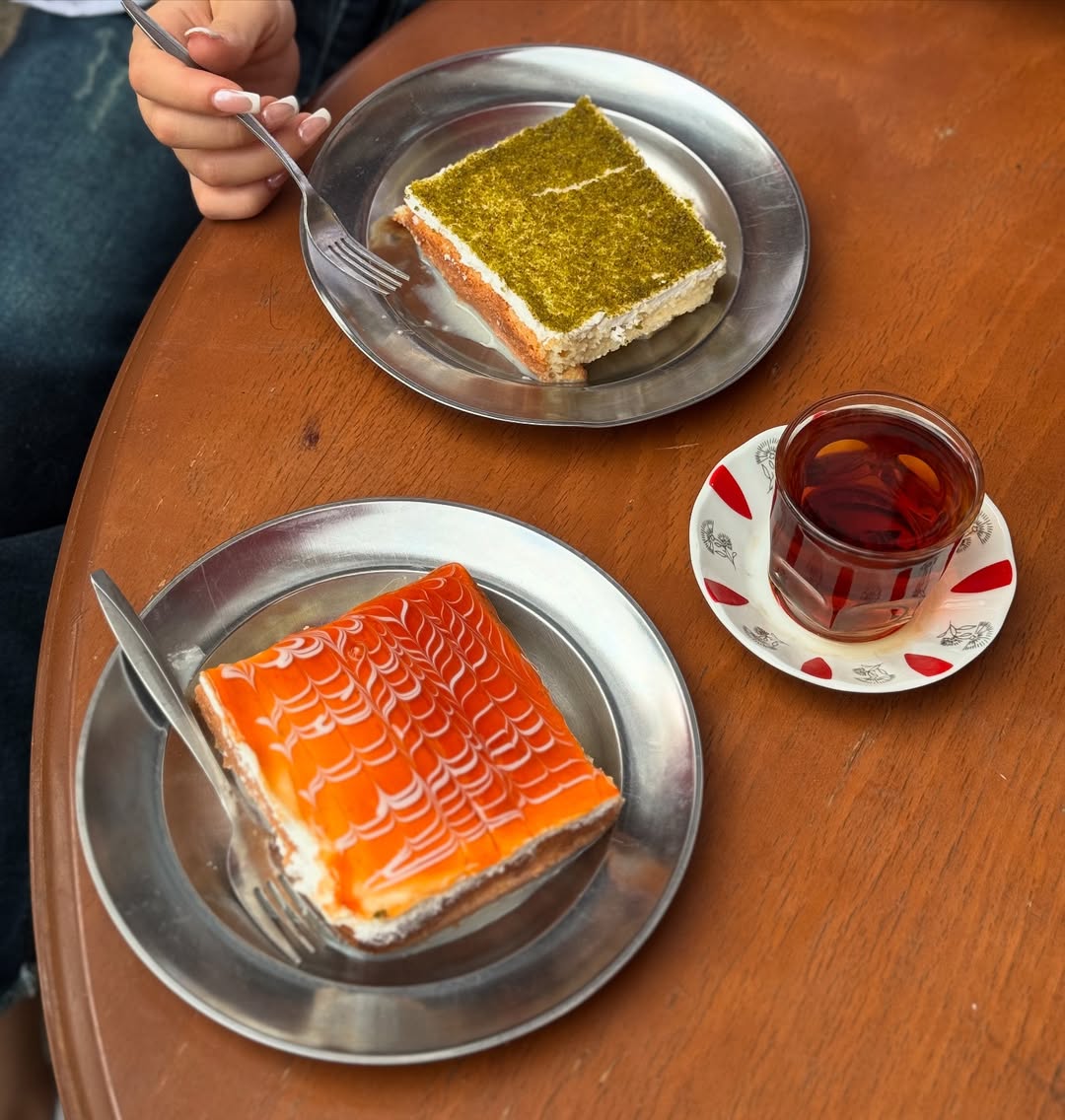 کافه شمس السلطنه، تصویر ۲