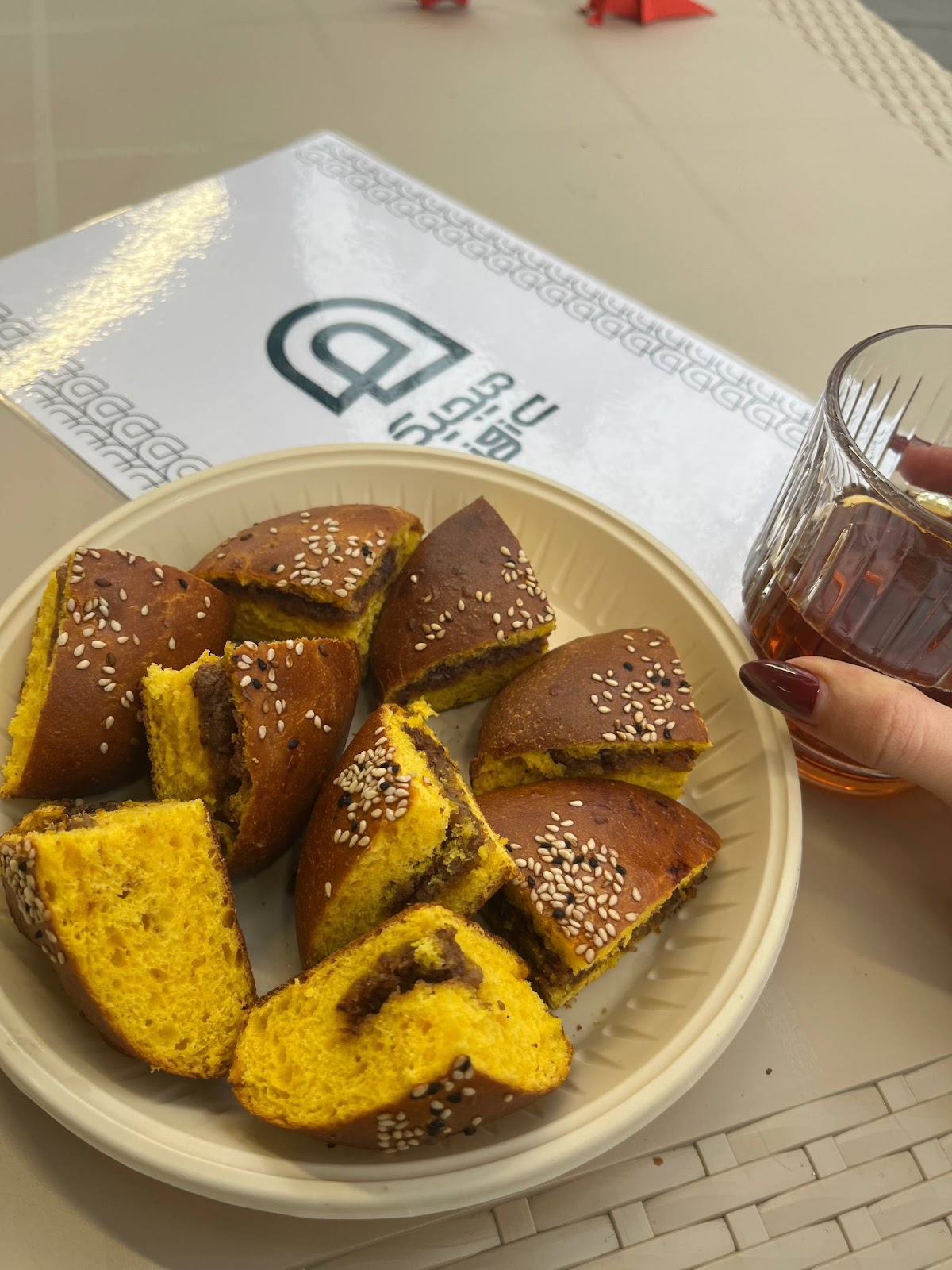 کافه بیکری میجیک، تصویر ۷
