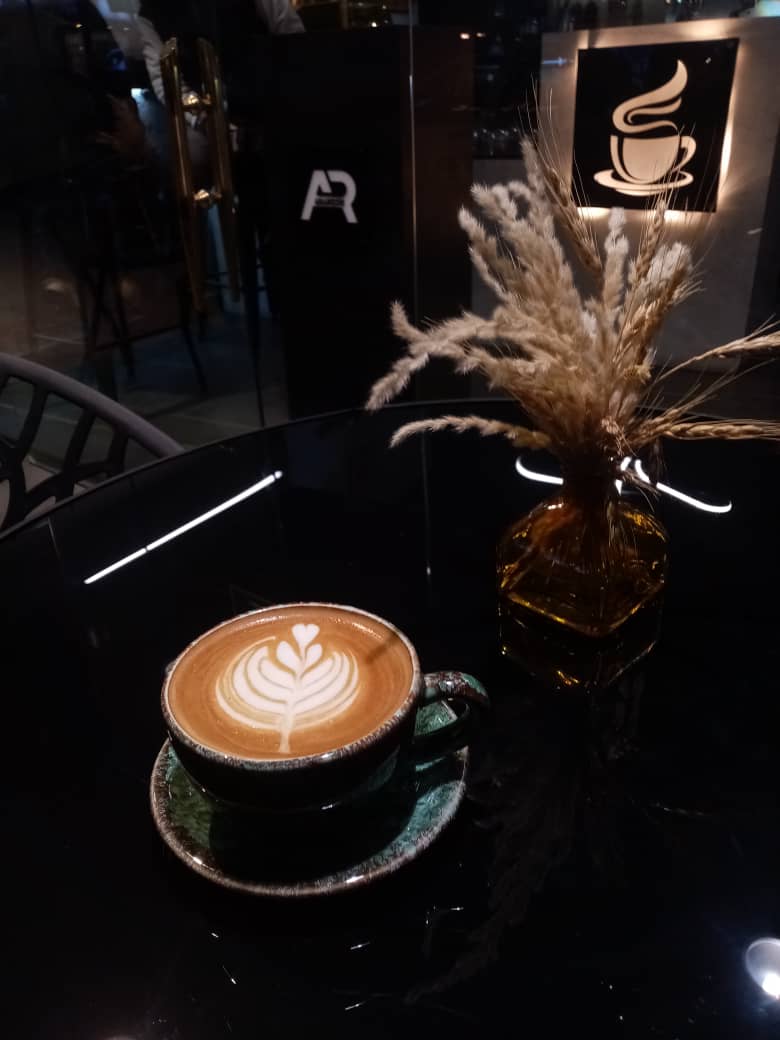قهوه آرامش، تصویر ۶