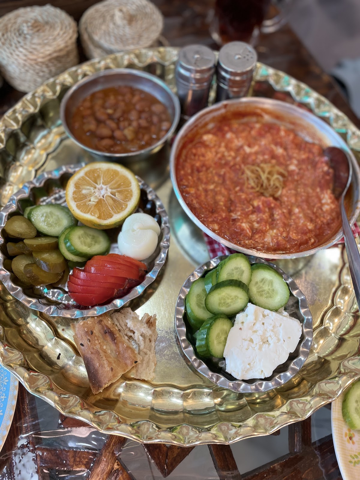 چای خانه ادهم، تصویر ۸