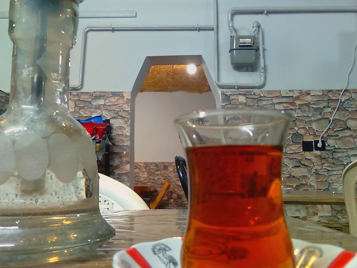 کافه تایم آبشار، تصویر ۳