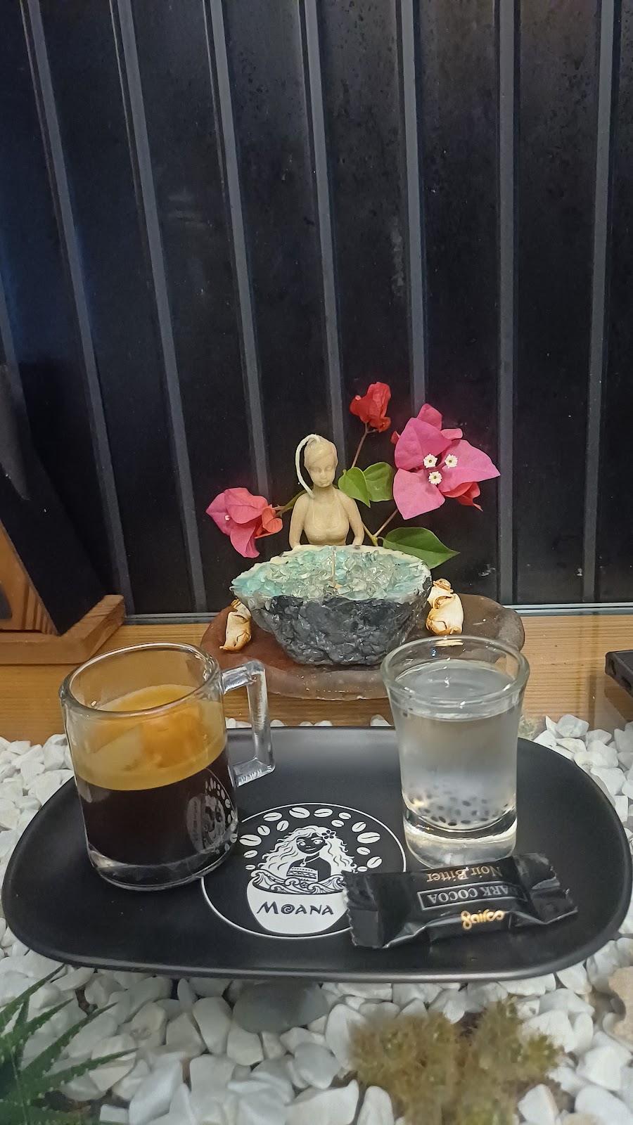 کافی موانا، تصویر ۲
