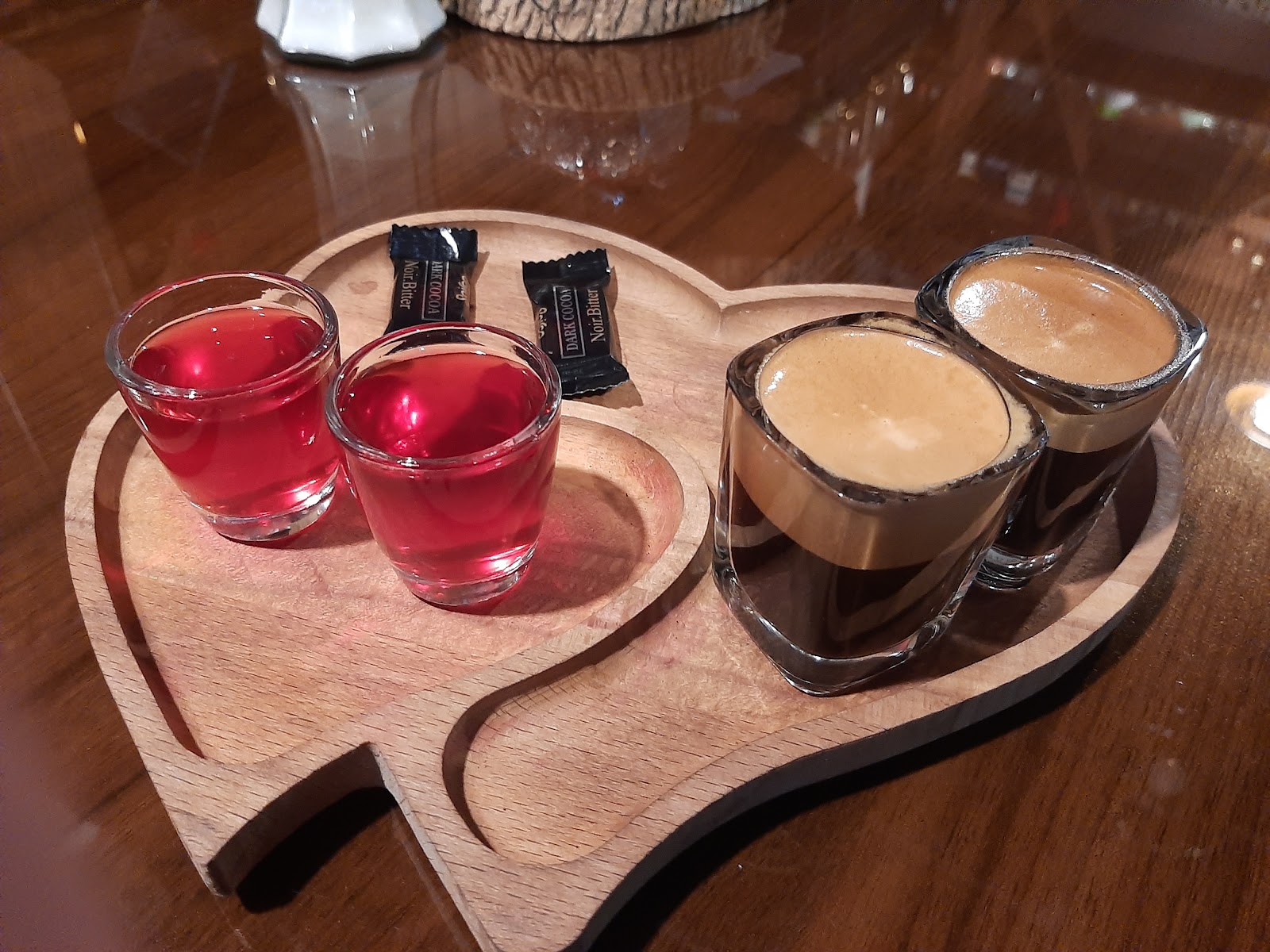 کافه ارمیا، تصویر ۲