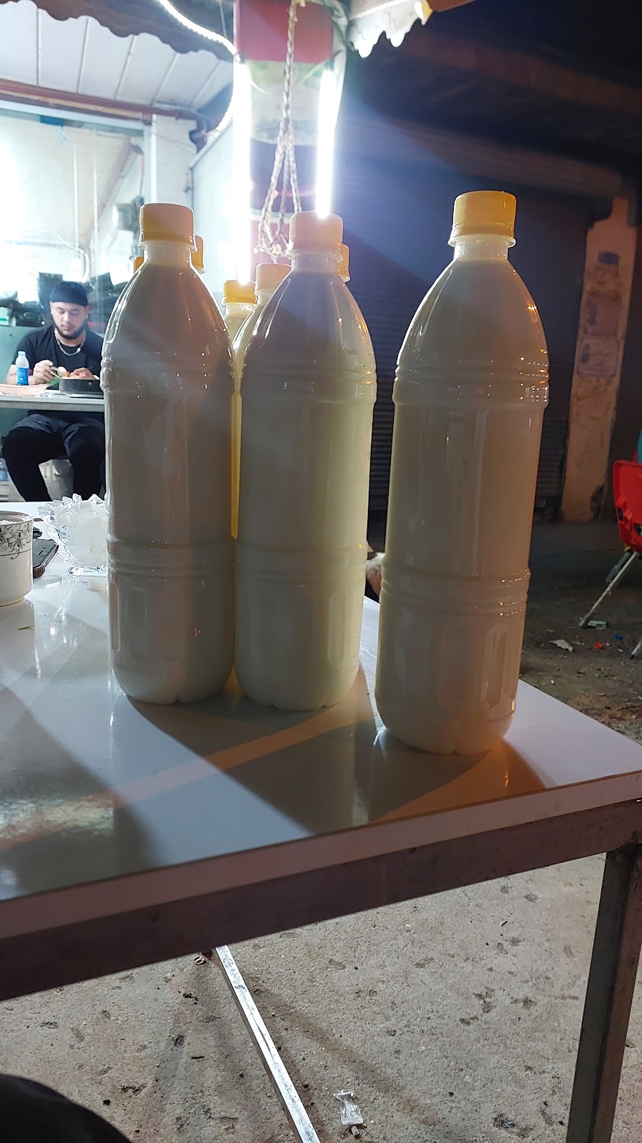 کافه عمو نعمت، تصویر ۷