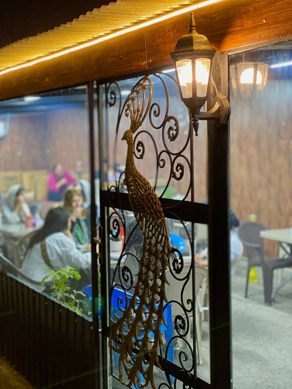 کافه سانان، تصویر ۴