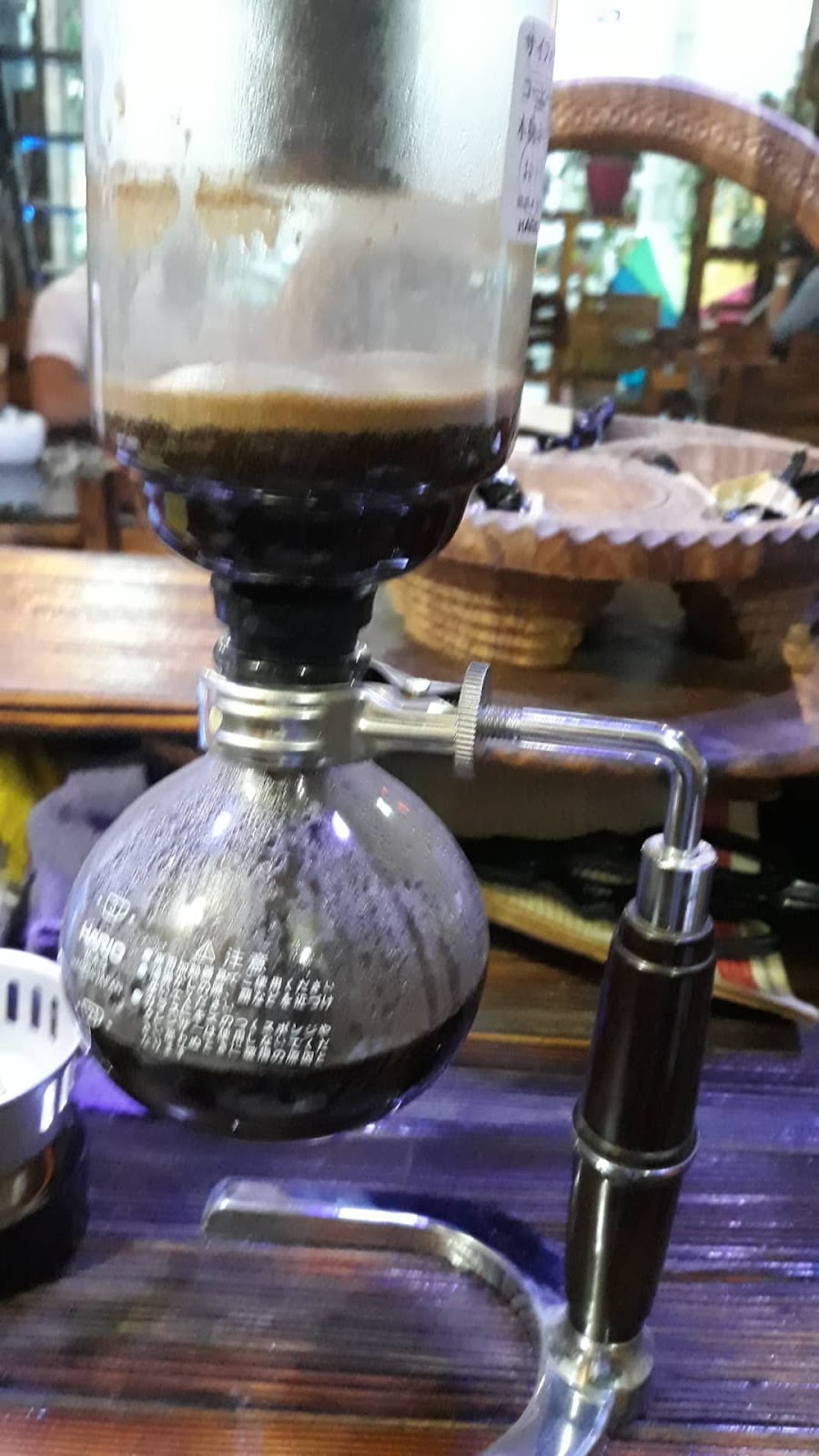 کافه رز، تصویر ۶